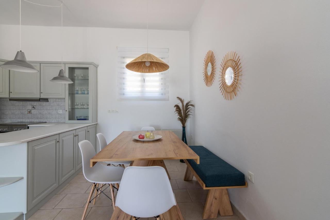 Nice And Spacious Apartment In Paros Naousa  Luaran gambar