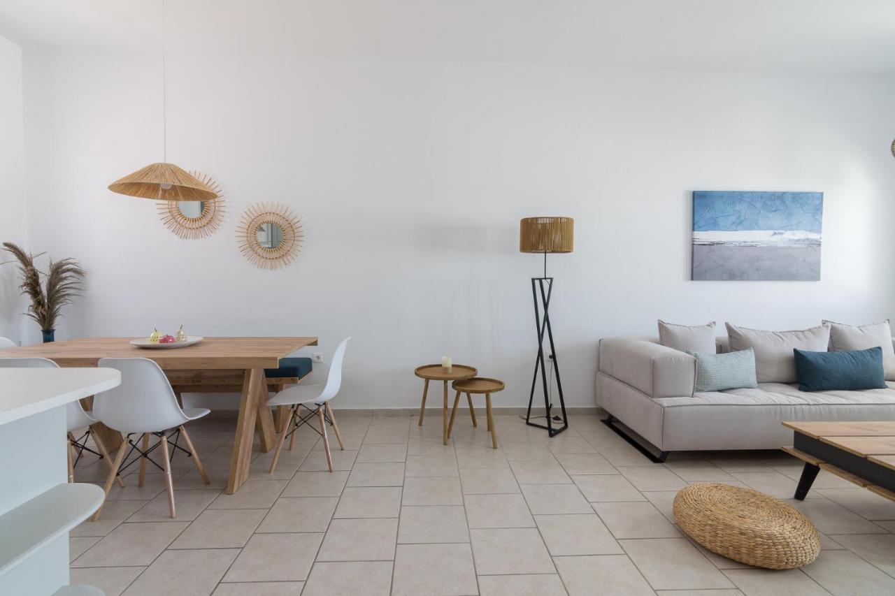 Nice And Spacious Apartment In Paros Naousa  Luaran gambar